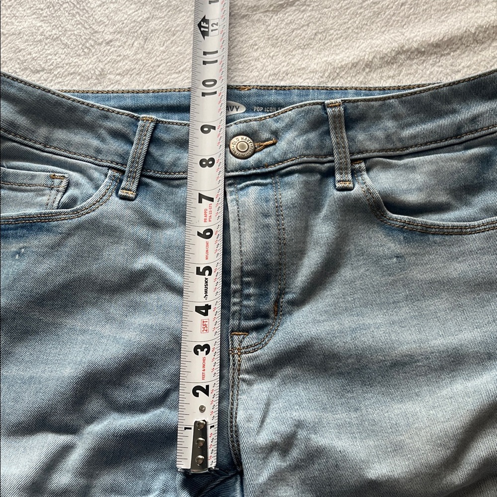 Old Navy Women's Sky Blue Straight Leg Jeans - Picture 6 of 7
